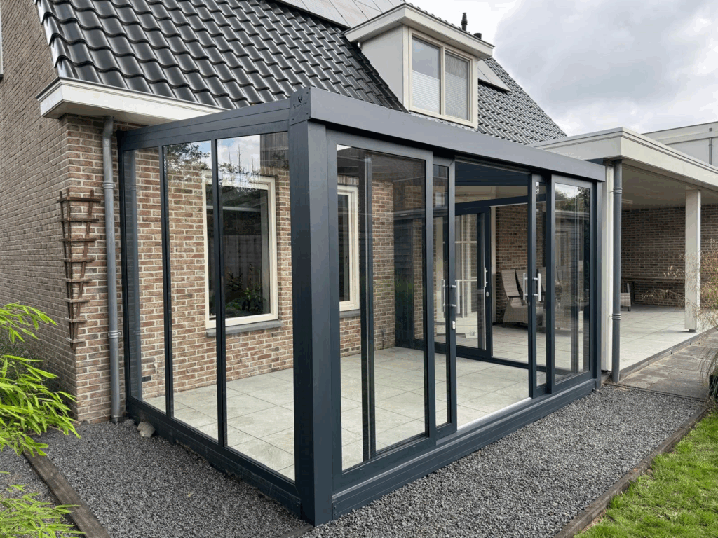 Terrasoverkapping met veranda
